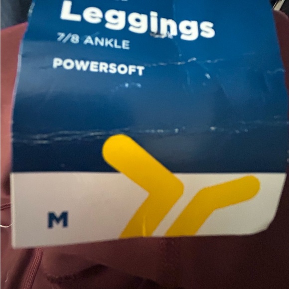 New Old Navy Burgundy Maroon High Rise 7/8 Length Leggings - Picture 4 of 5